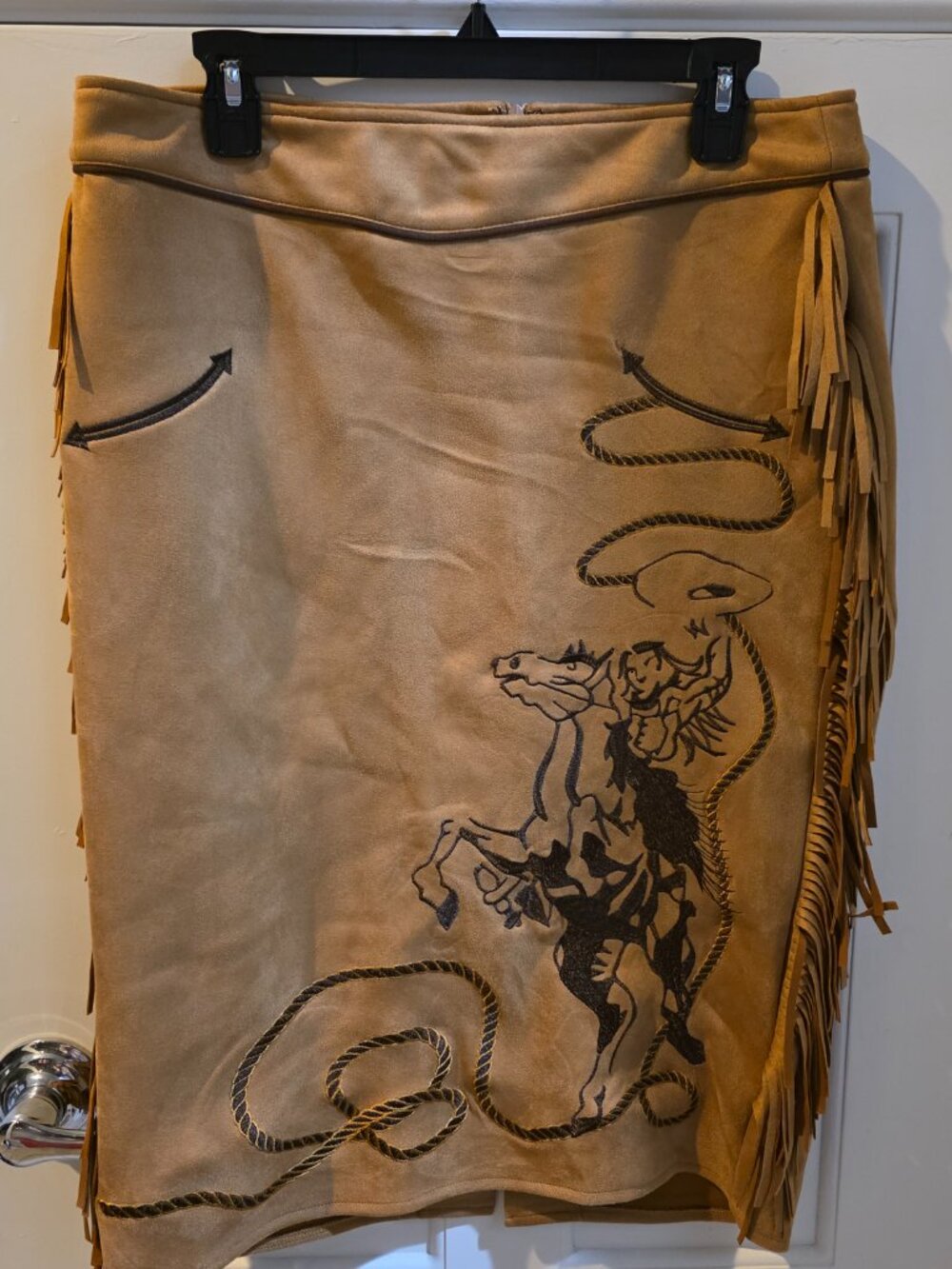 New Rodeo Quincy Casanova cowgirl skirt - Picture 4 of 9